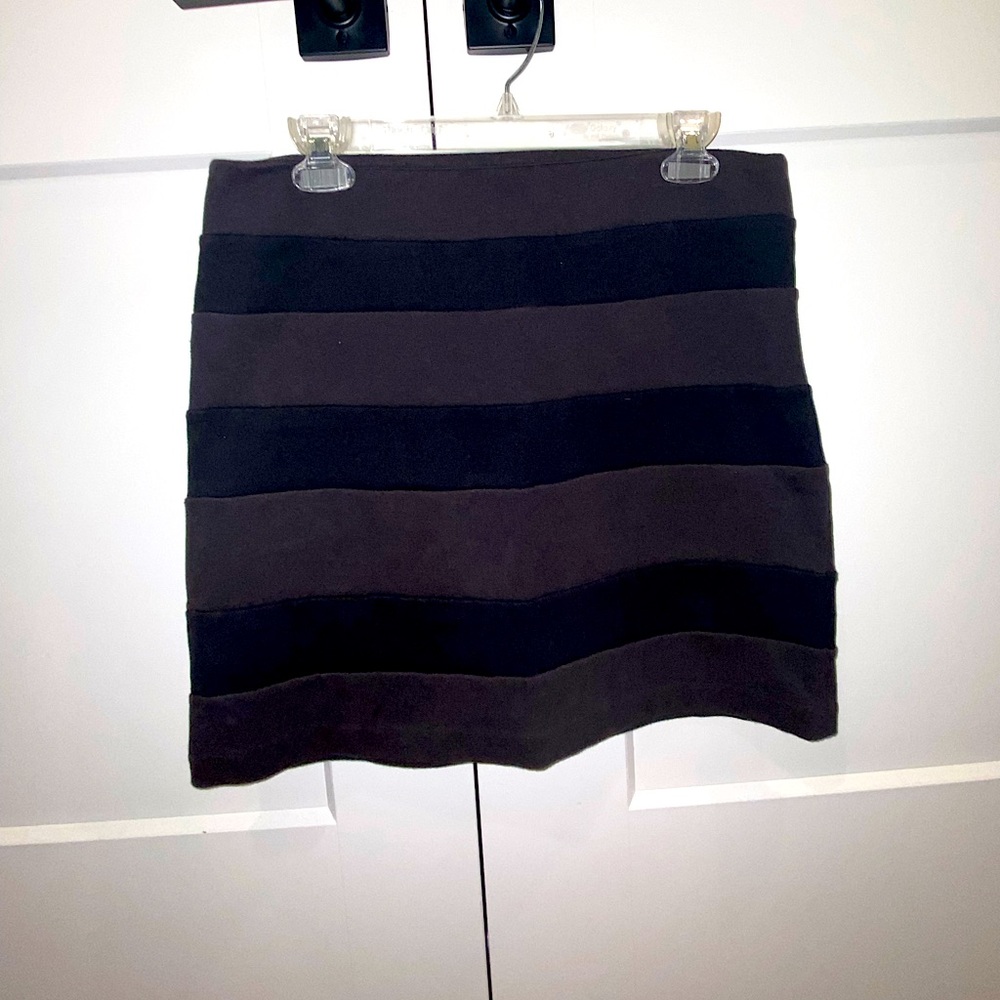 Women’s Aqua Black Striped Skirt Size Large